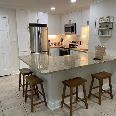Roomy And Spacious 1Br Sleeps 6 In Central Downtown Atlanta